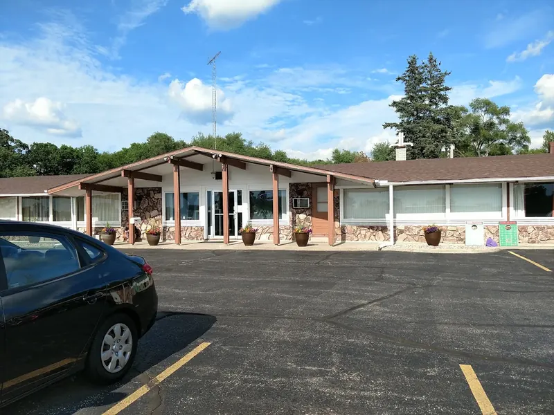 Front entrance and parking at the motel